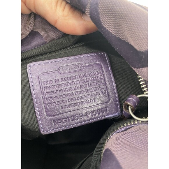 COACH F15067 Vintage Y2K Signature "C" Logo Purple Shoulder Bag - Picture 11 of 16